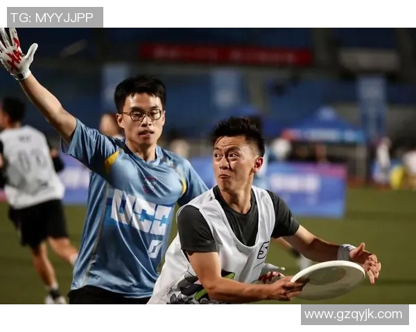 飞盘战术解析：武汉飞盘队的包夹体系与战术创新探讨