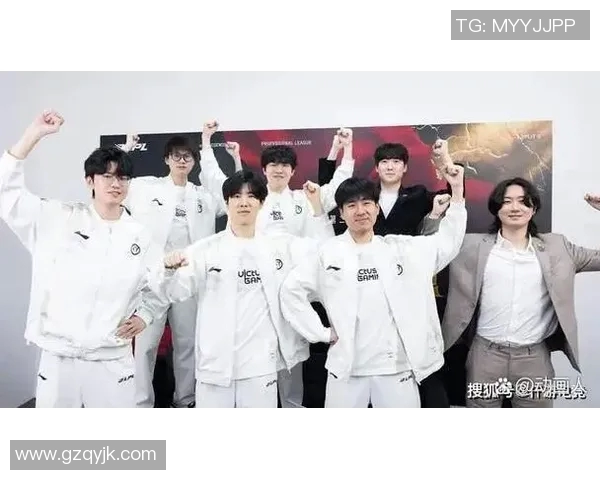 IG战队崛起之路：揭示英雄联盟中的团队力量与战略布局