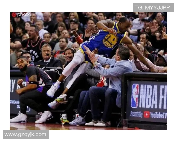 勇士与猛龙季前赛精彩对决视频直播全程回顾与分析 勇士与猛龙季前赛精彩对决视频直播全程回顾与分析