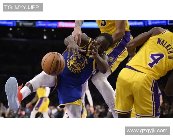 湖人勇士季前赛精彩回顾全场录像分析与精彩瞬间集锦