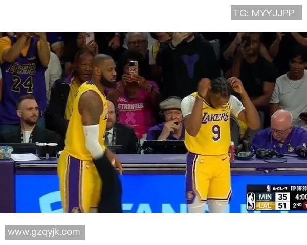 詹姆斯父子共谱篮球新篇章布朗尼正式宣布参加NBA选秀