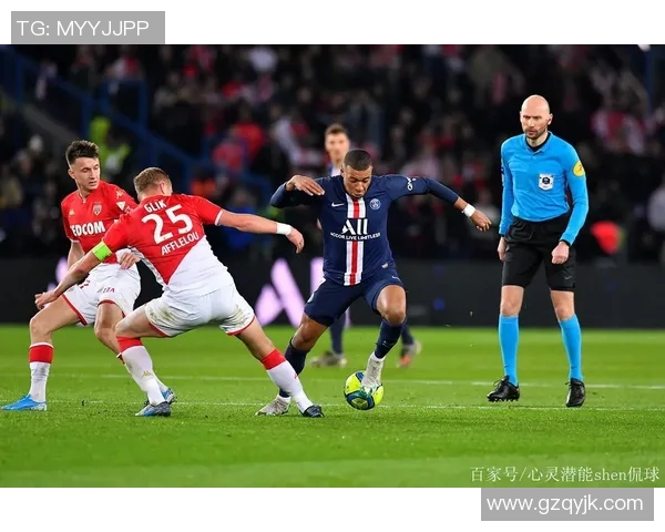 巴黎圣日耳曼与摩洛哥国家队的精彩对决引发全球关注与热议