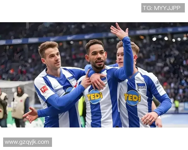 米德尔斯堡迎战诺丁汉森林全力争胜展现英冠激烈竞争 米德尔斯堡迎战诺丁汉森林全力争胜展现英冠激烈竞争